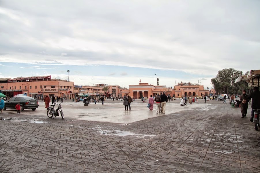 Marrakech: Djemma El Fna during the day