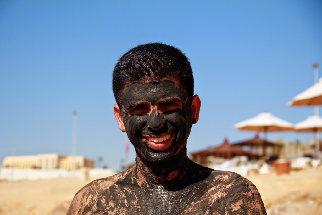 Dead Sea: Ankur with the mud pack